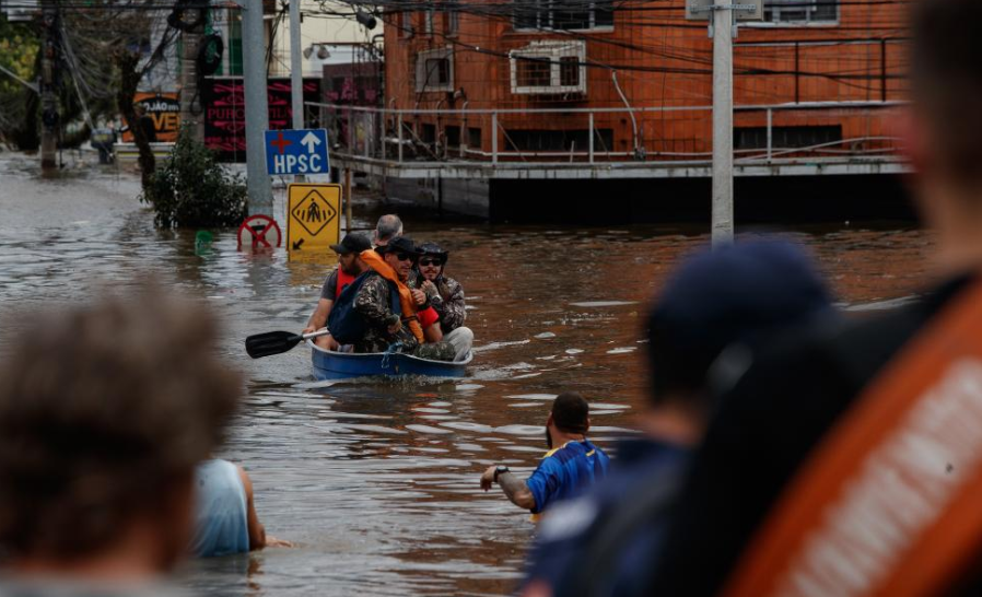 巴西南部因暴雨死亡人数升至100人